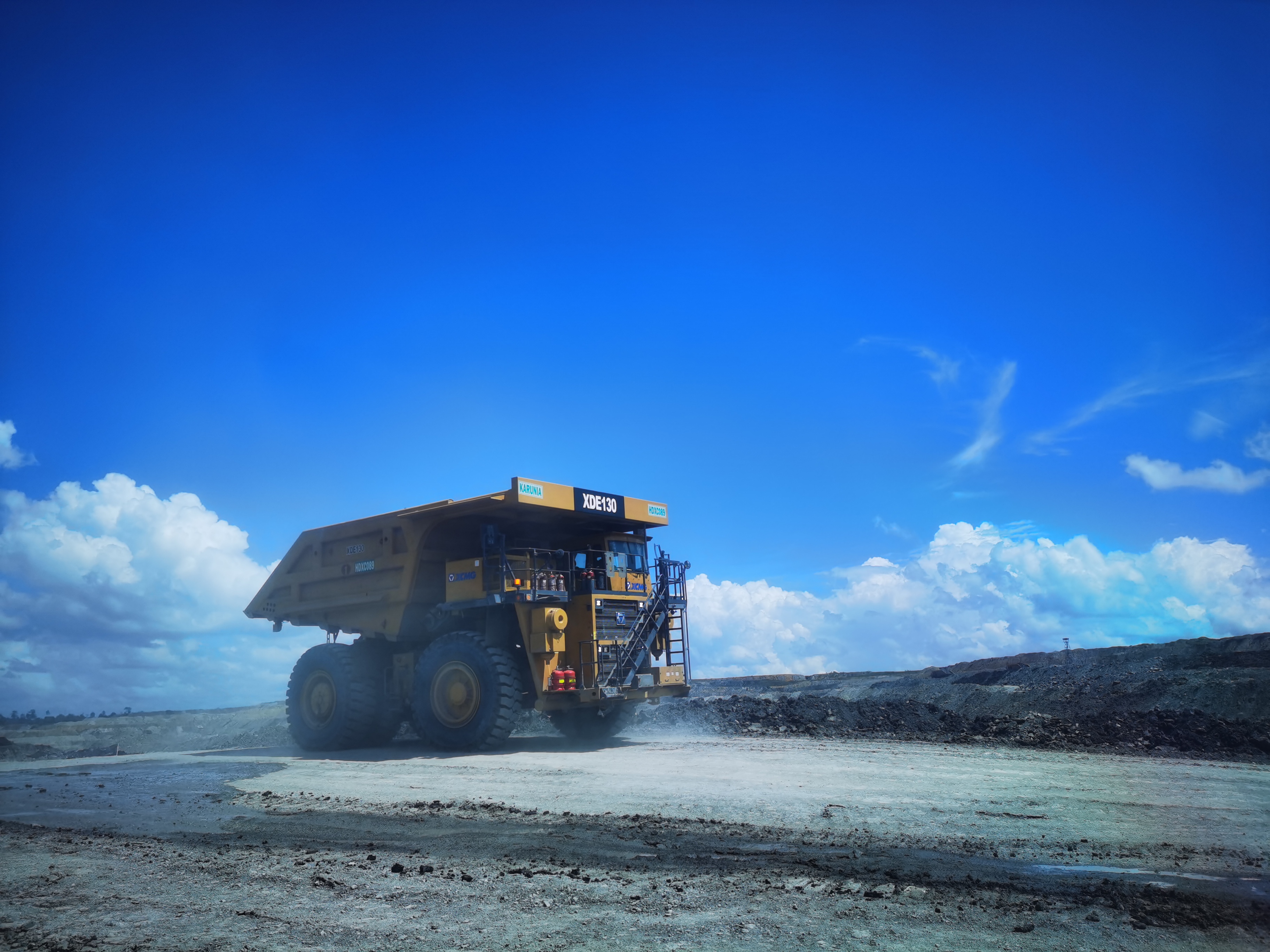 矿业报国，效率传奇！徐工矿山机械100台+扎根高原