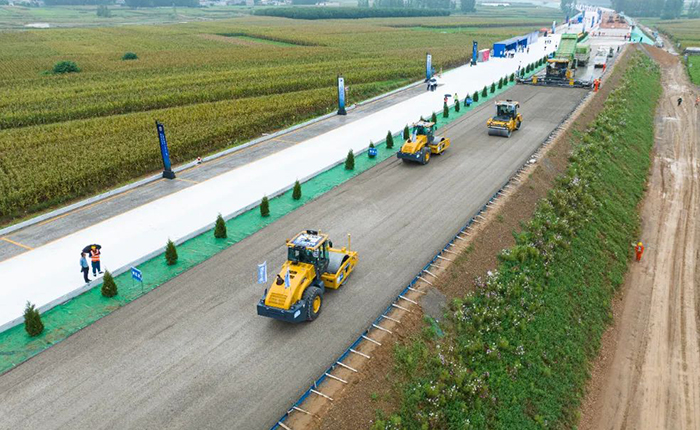 全场景智慧赋能，徐工水稳层施工更便捷、更精准！